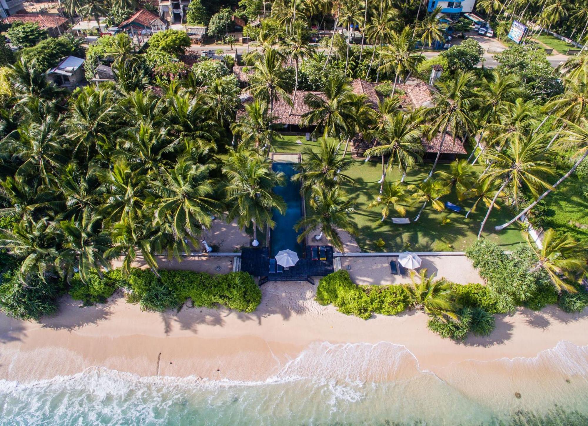 Apa Villa Thalpe Unawatuna Exteriör bild